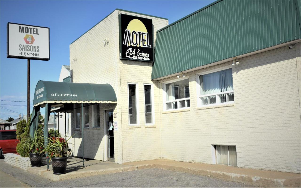 Motel Quatre Saisons Forestville Esterno foto